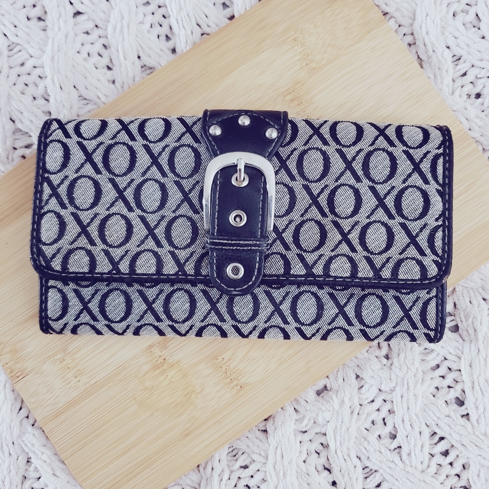 XOXO Grey/Black Wallet
